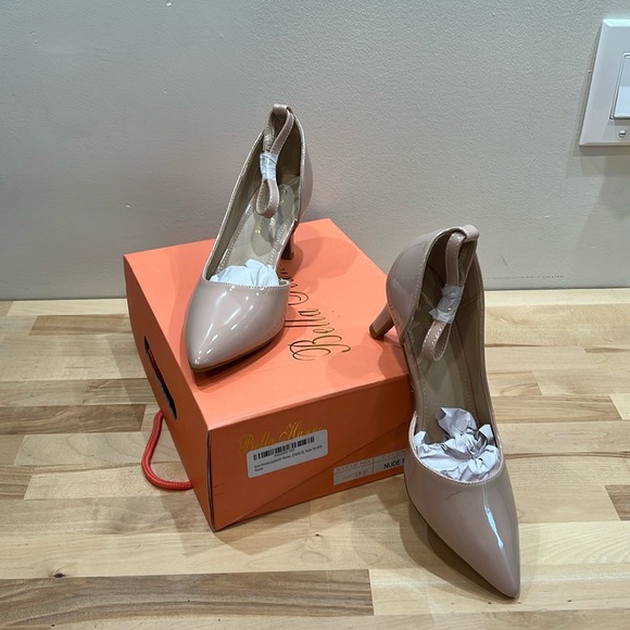 NEW Women’s Nude Patent Heels - Picture 2 of 6